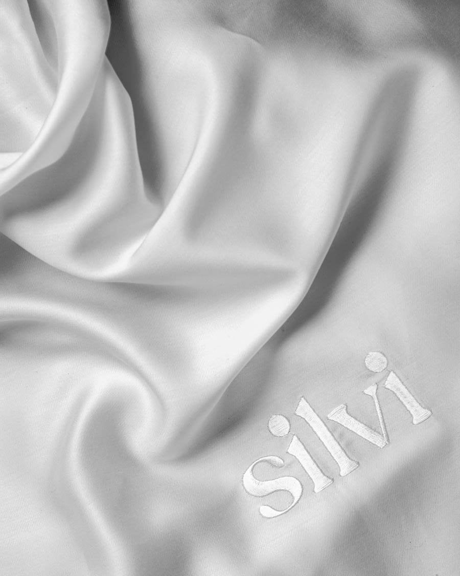 Silvi Duvet Cover + Free Gift