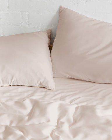 Silvi Sheet Set & Two Free Pillowcases (Save 40%)